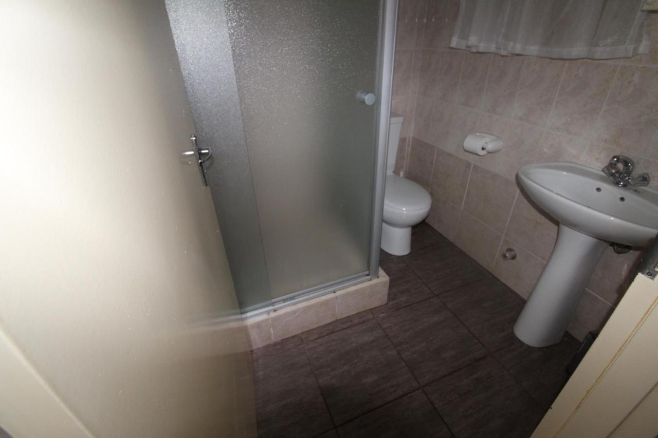 Apartment Boulevard 114 *